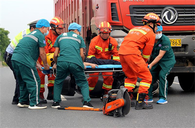 建德九龙道路救援